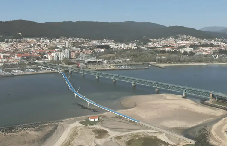 Projeto da nova ponte pedonal sobre o rio Lima, em Viana do Castelo.